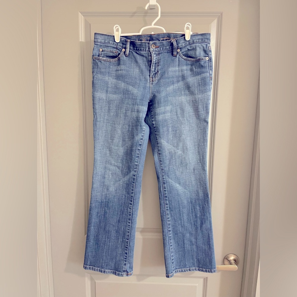LOFT Modern Bootcut Jeans - like new!
